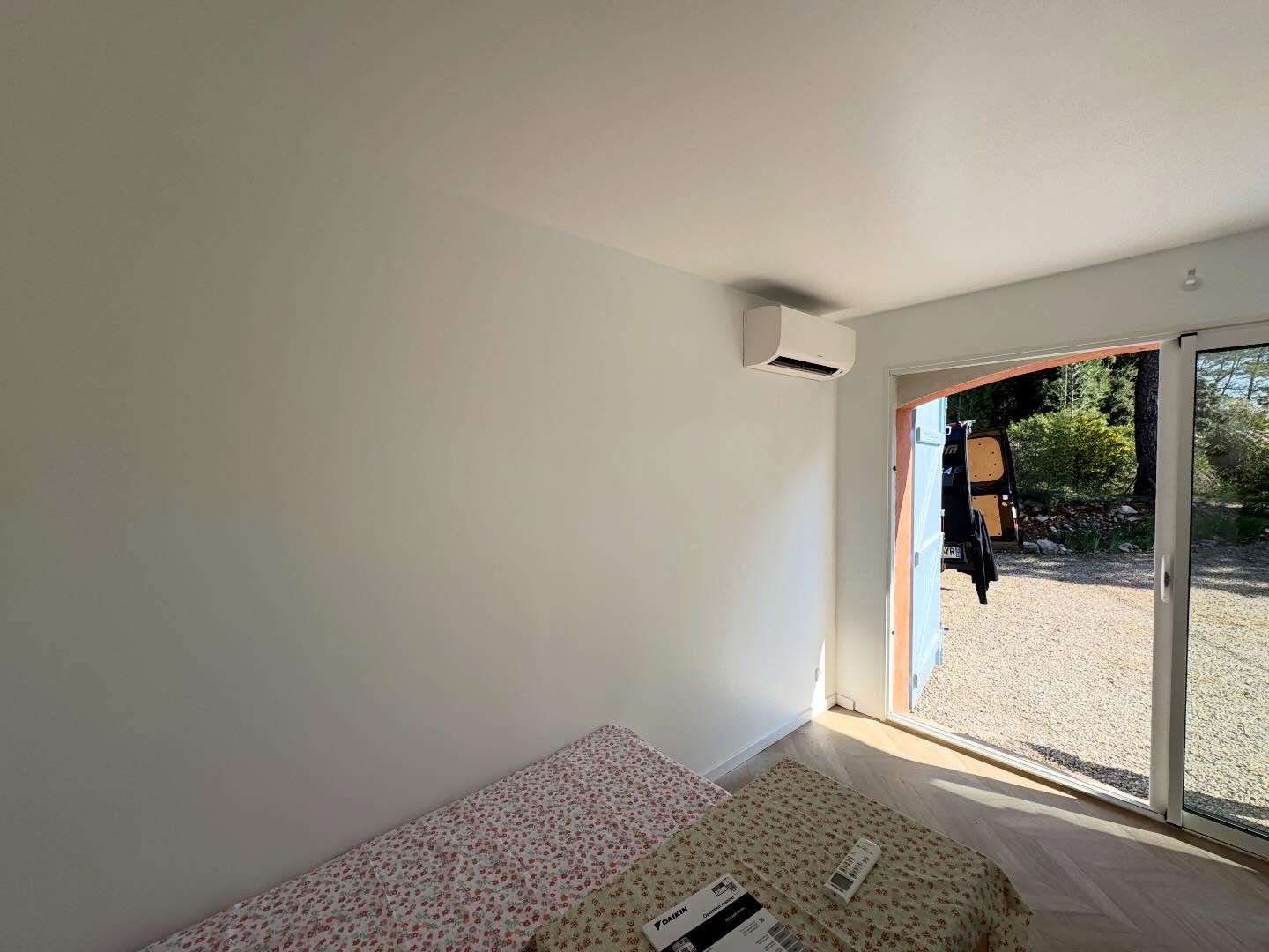 Installation d’un mono Daikin pour la création d’une chambre #clim #daikin #climatisation #lorgues #lesarcssurargens frejus pugetsurargens lesissambres var draguignan